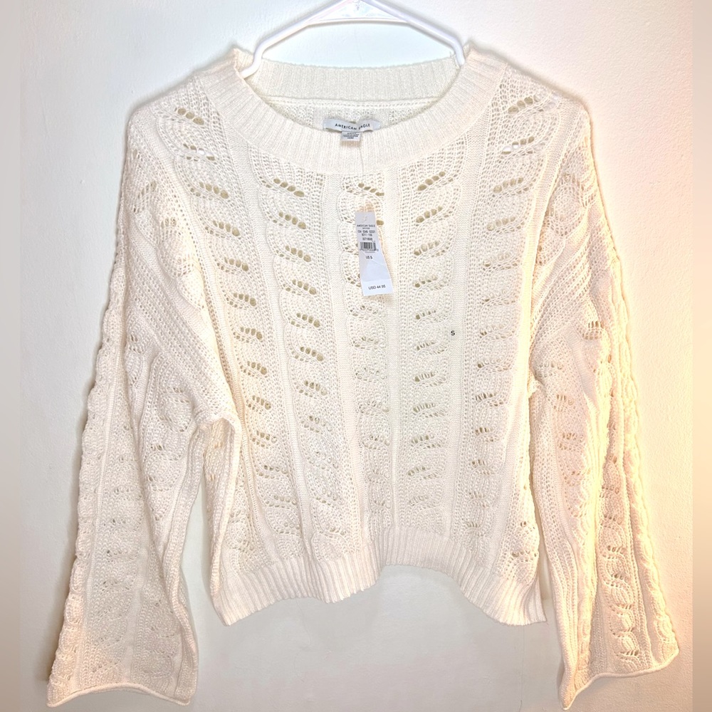 New American Eagle Pullover Sweater!